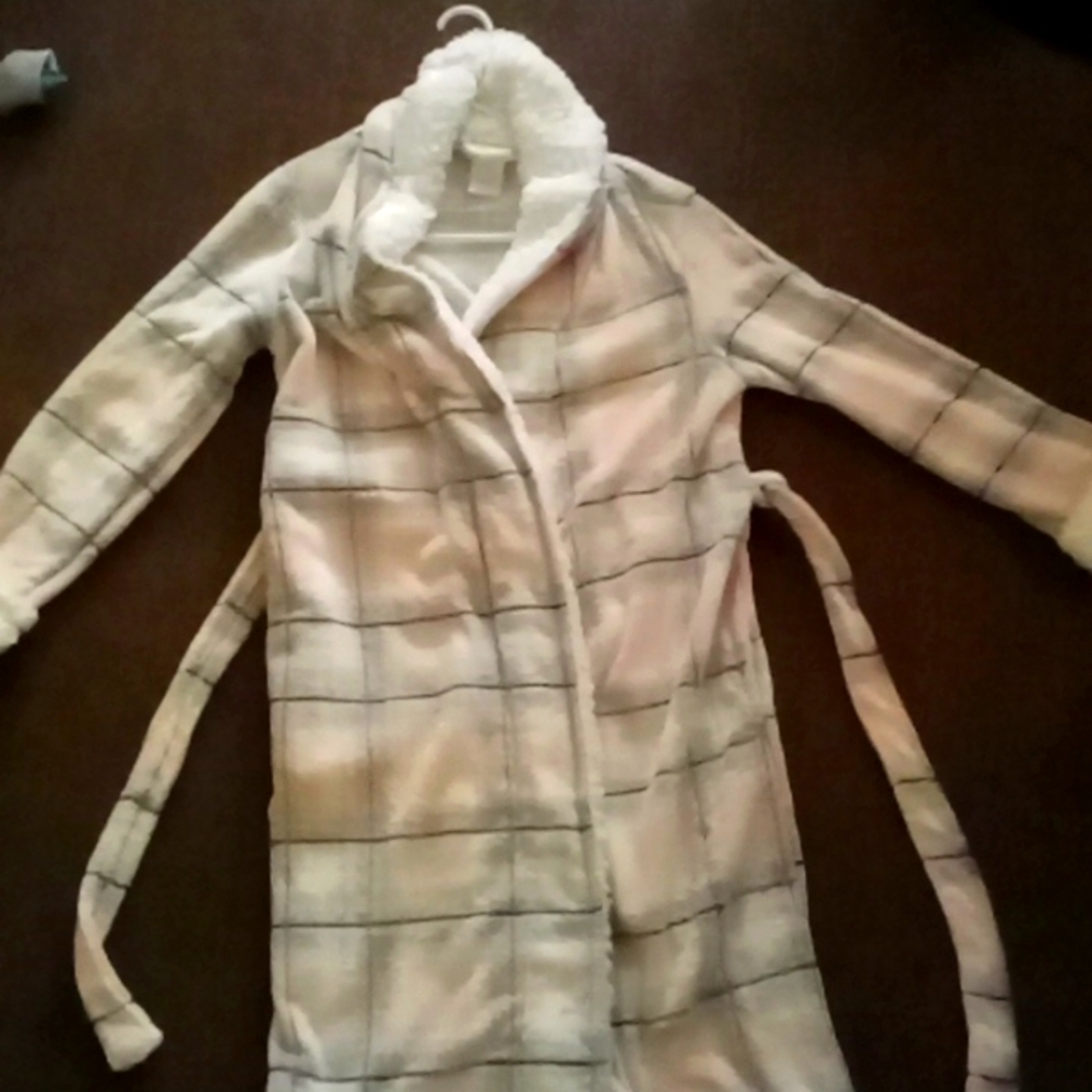 Secret treasures robe